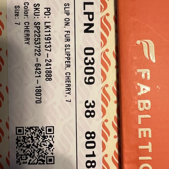 Fabletics Slippers - Picture 2 of 2